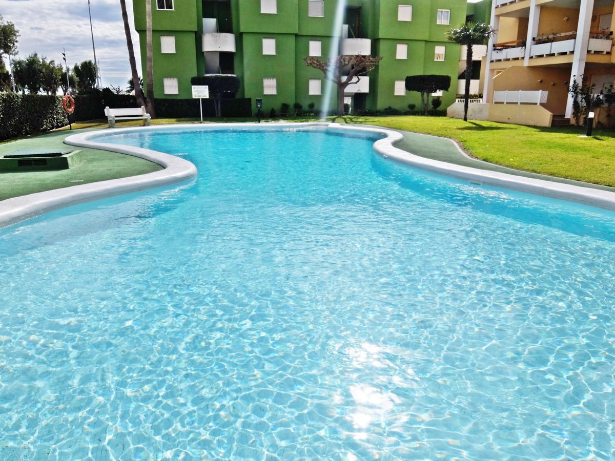 Los Juncos Apartamentos - Solo Familias Oliva Exterior photo